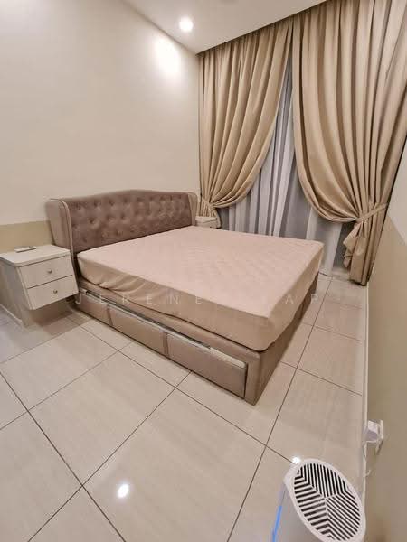 Kondominium untuk Dijual di Queens Residences Q1 @ Queens Waterfront - Jerene Yeap - Bedroom - PropertyGuru.com.my
