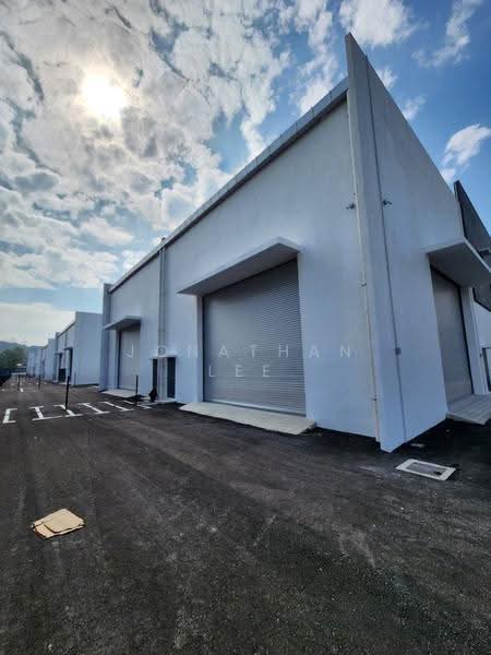 Kilang untuk Disewa di Puchong (Selangor) - Jonathan Lee - Exterior - PropertyGuru.com.my