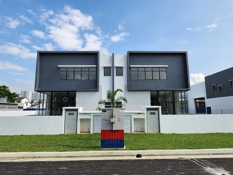 Kilang untuk Disewa di Puchong (Selangor) - Jonathan Lee - Exterior - PropertyGuru.com.my