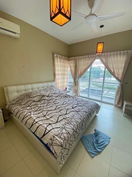Rumah Teres 2-Tingkat untuk Dijual di Taman Seri Austin (Tebrau) - Carson . - Bedroom - PropertyGuru.com.my