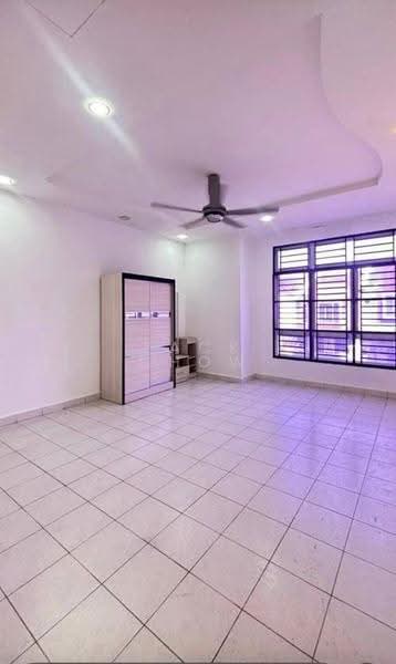 Rumah Teres 2-Tingkat untuk Dijual di Taman Sierra Perdana (Masai) - Zack Chow - Living Room - PropertyGuru.com.my