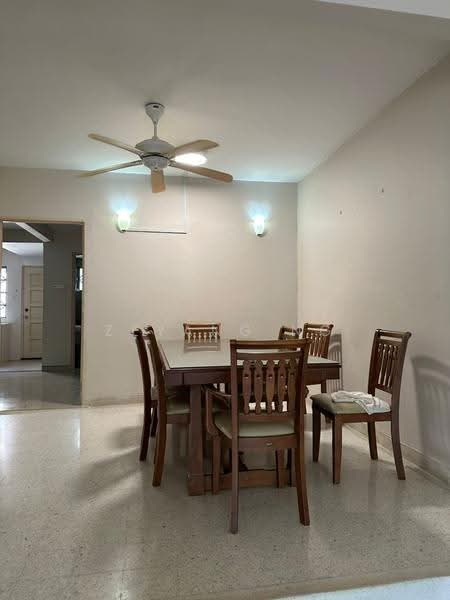 2-storey Terraced House for Rent in Petaling Jaya (Selangor) - Zeyang Ng - Dining Room - PropertyGuru.com.my