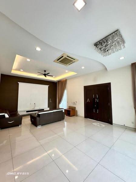 Semi-Detached House for Sale in Setia Damai (Setia Alam) - Rylin Tan - Living Room - PropertyGuru.com.my