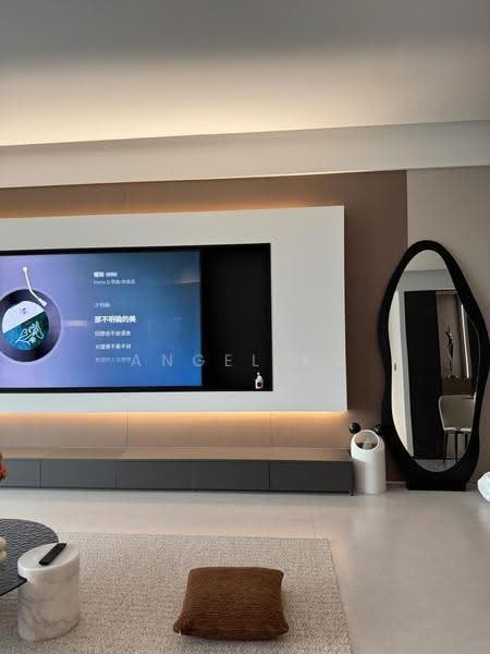 Kediaman Servis untuk Dijual di Armani Hallson KLCC - Angel Ko - Living Room - PropertyGuru.com.my