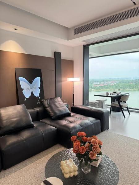 Kediaman Servis untuk Dijual di Armani Hallson KLCC - Angel Ko - Living Room - PropertyGuru.com.my