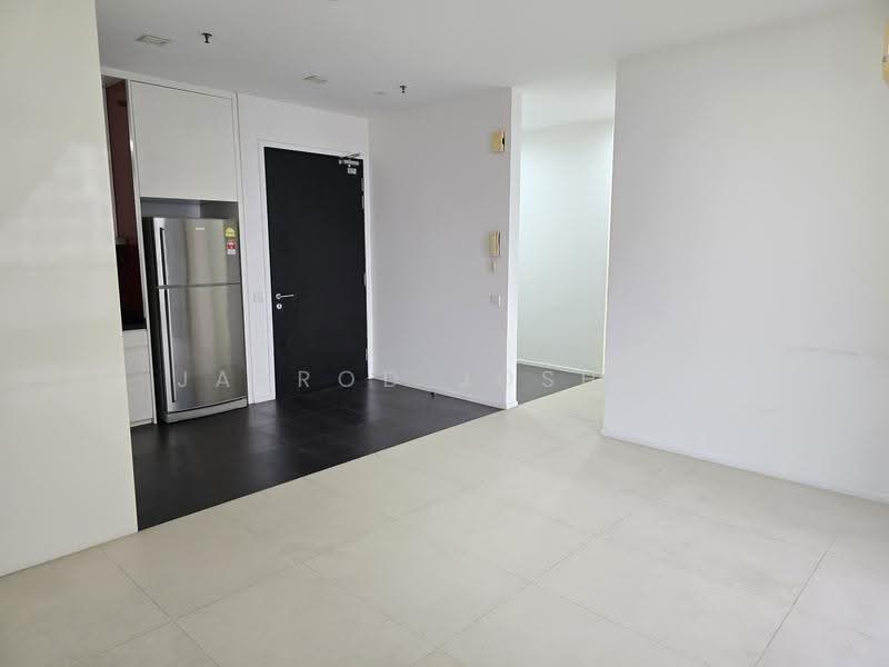 Service Residence for Rent at Arcoris SOHO - Jarrod Joshua - Interior - PropertyGuru.com.my