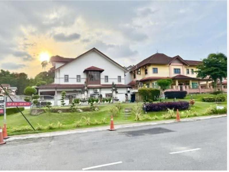 Semi-Detached House for Sale in Taman Segar Perdana (Cheras) - Simon Chin - Exterior - PropertyGuru.com.my