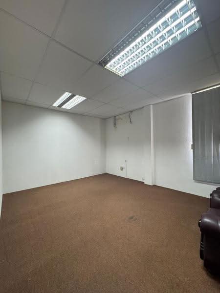 Office for Rent in Bandar Sri Permaisuri (Cheras) - GEE Lee - Interior - PropertyGuru.com.my