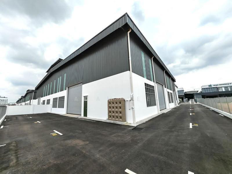 Semi-D Factory for Rent in Senai (Johor) - Adam Lee - Exterior - PropertyGuru.com.my