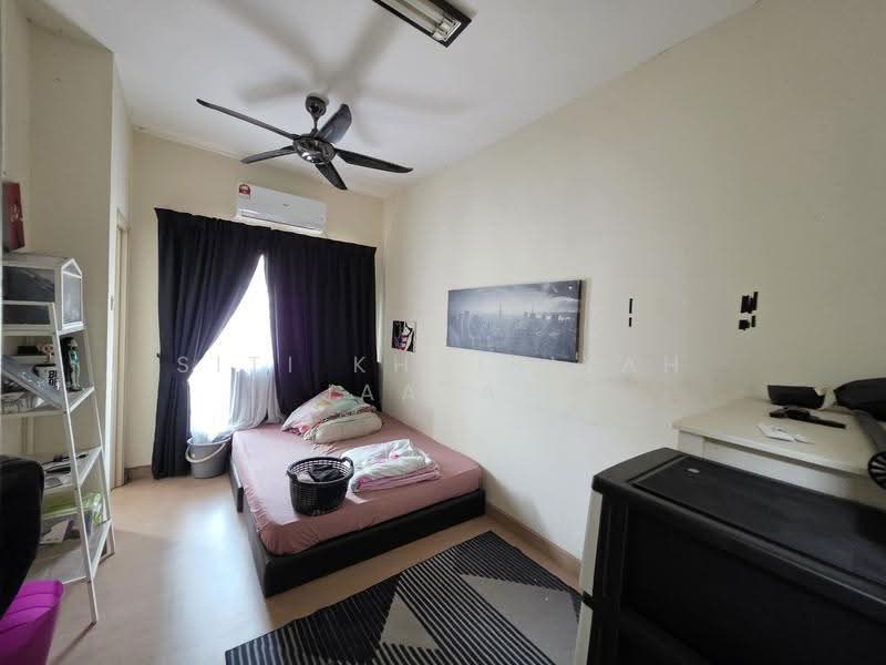 2-storey Terraced House for Sale in Puncak Bestari (Puncak Alam) - SITI KHAIRIYAH JAAFAR - Bedroom - PropertyGuru.com.my