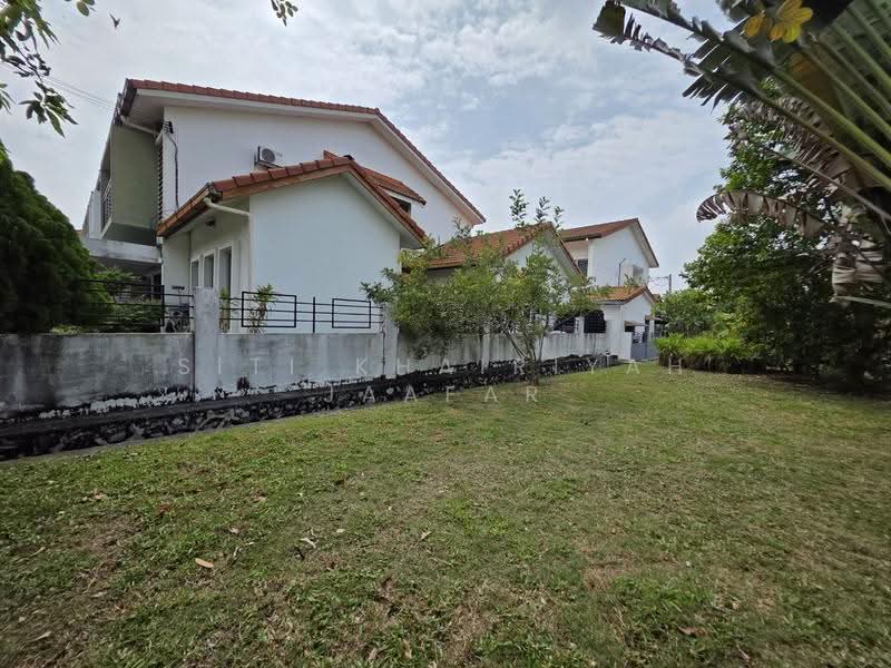 2-storey Terraced House for Sale in Puncak Bestari (Puncak Alam) - SITI KHAIRIYAH JAAFAR - Exterior - PropertyGuru.com.my