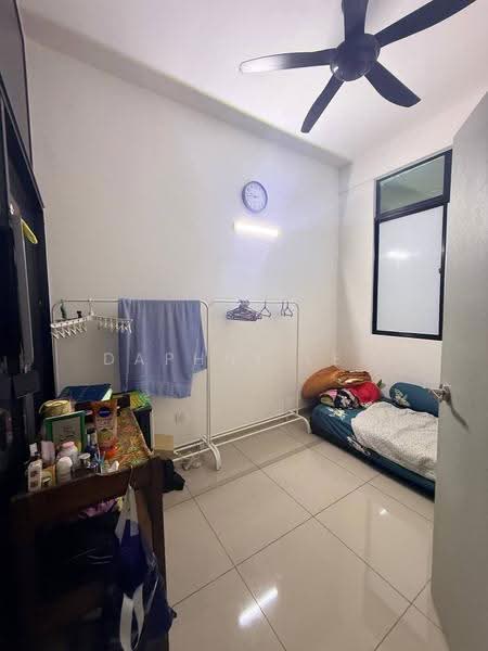 Rumah Teres 2-Tingkat untuk Dijual di Bandar Seri Alam (Masai) - Daphne Lee - Bedroom - PropertyGuru.com.my