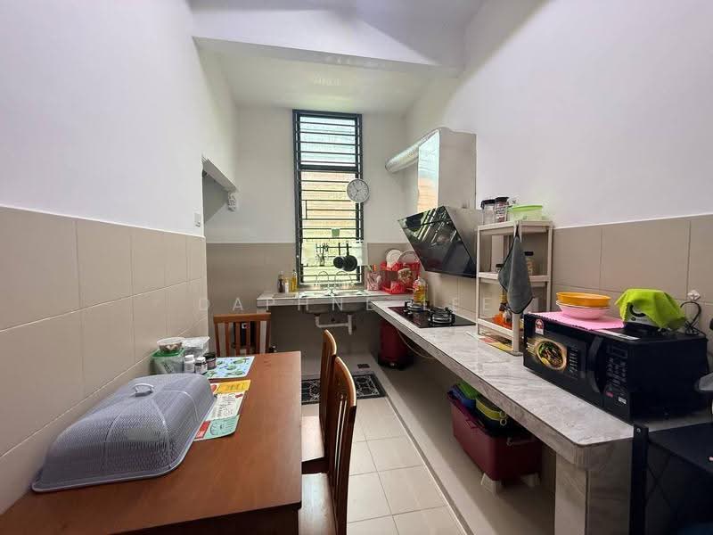 Rumah Teres 2-Tingkat untuk Dijual di Bandar Seri Alam (Masai) - Daphne Lee - Kitchen - PropertyGuru.com.my