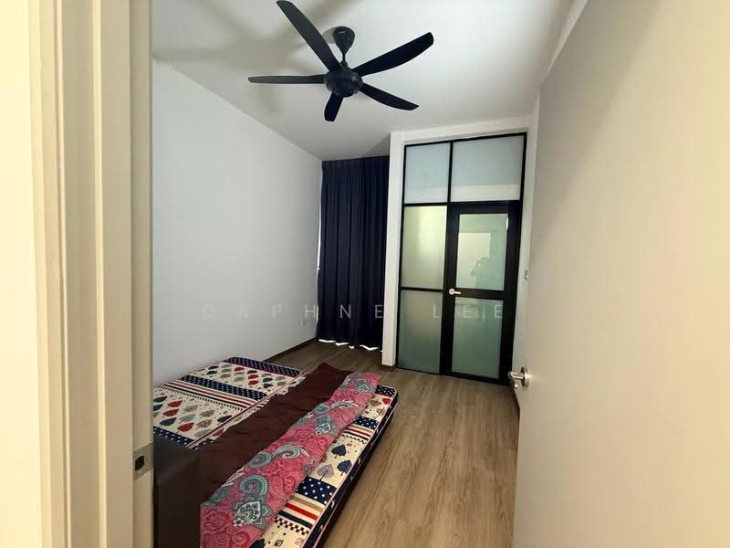 Rumah Teres 2-Tingkat untuk Dijual di Bandar Seri Alam (Masai) - Daphne Lee - Bedroom - PropertyGuru.com.my