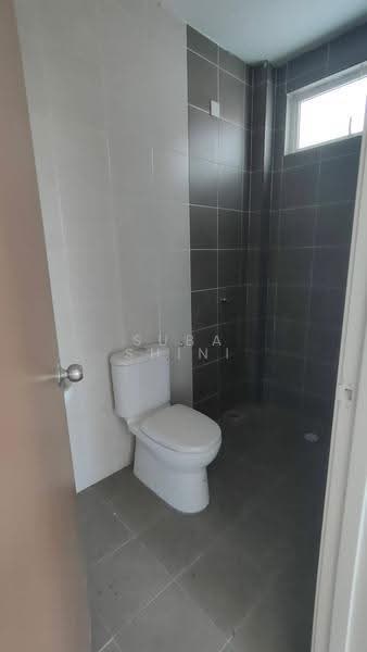 Bungalow House for Sale in Taman Bukit Senawang (Senawang) - Suba Shini - Bathroom - PropertyGuru.com.my