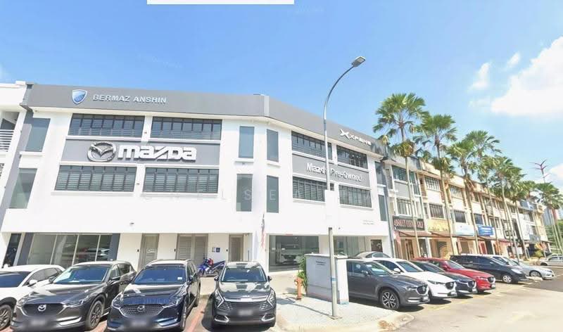 Shop / Office for Rent in Seksyen U1 (Glenmarie) - Chelsea Tan - Exterior - PropertyGuru.com.my