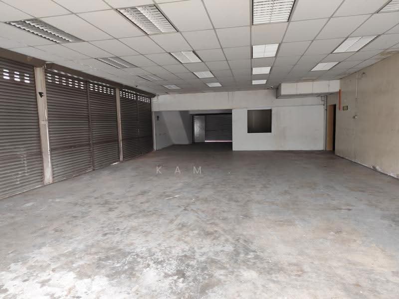 Terrace Factory for Sale in Glenmarie (Selangor) - Kam Chun Hoe - Interior - PropertyGuru.com.my