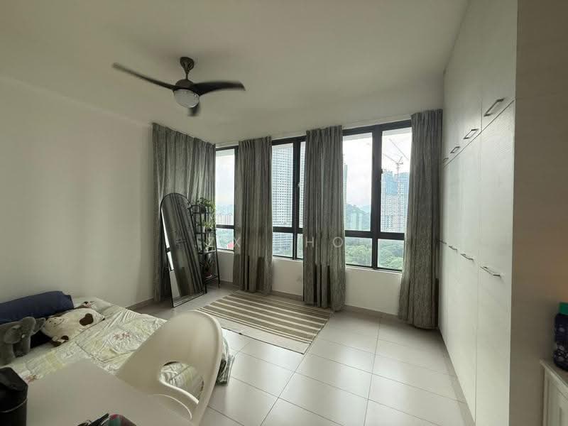 Kondominium untuk Dijual di Infiniti 3 Residences - ZX KHO - Bedroom - PropertyGuru.com.my