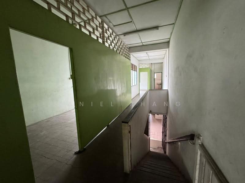 Shop / Office untuk Dijual di Ayer Itam (Penang) - Daniel Phang - Corridor - PropertyGuru.com.my