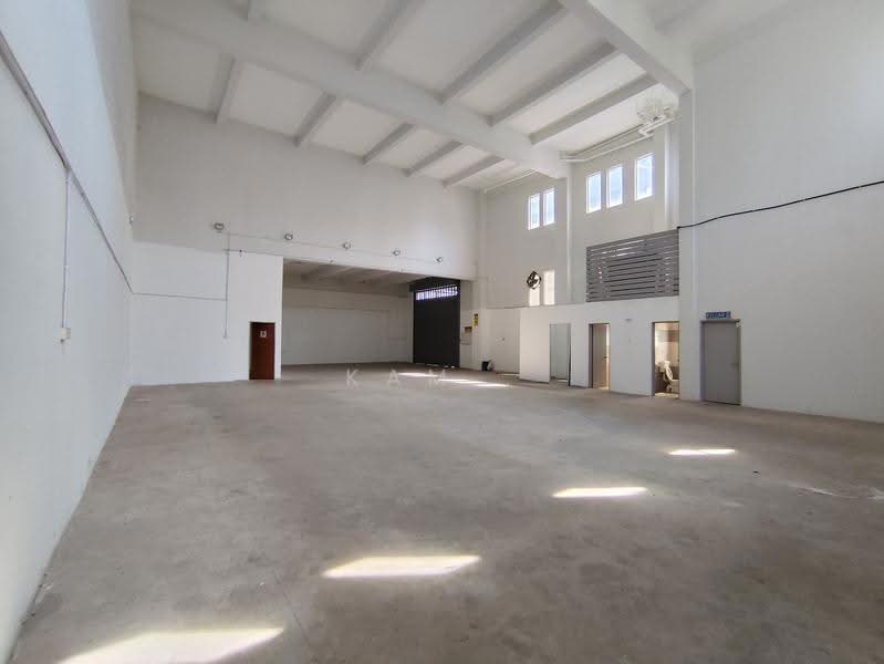 Semi-D Factory for Sale in Seksyen U1, Temasya Industrial Park (Shah Alam) - Kam Chun Hoe - Interior - PropertyGuru.com.my