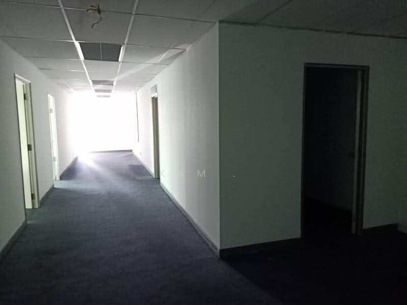 Semi-D Factory for Rent in Seksyen U1, Temasya Industrial Park (Shah Alam) - Kam Chun Hoe - Corridor - PropertyGuru.com.my