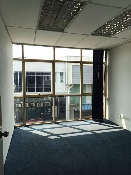 Semi-D Factory for Rent in Seksyen U1, Temasya Industrial Park (Shah Alam) - Kam Chun Hoe - Interior - PropertyGuru.com.my