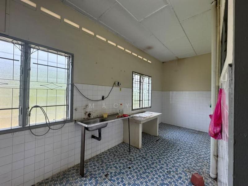 2-storey Terraced House for Sale in Kampung Enam (Melaka City) - Macy G - Kitchen - PropertyGuru.com.my