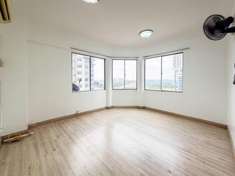 Condominium for Sale at Kelana D'Putera - Farid Fahmi - Living Room - PropertyGuru.com.my