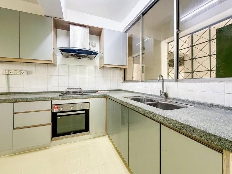 Condominium for Sale at Kelana D'Putera - Farid Fahmi - Kitchen - PropertyGuru.com.my
