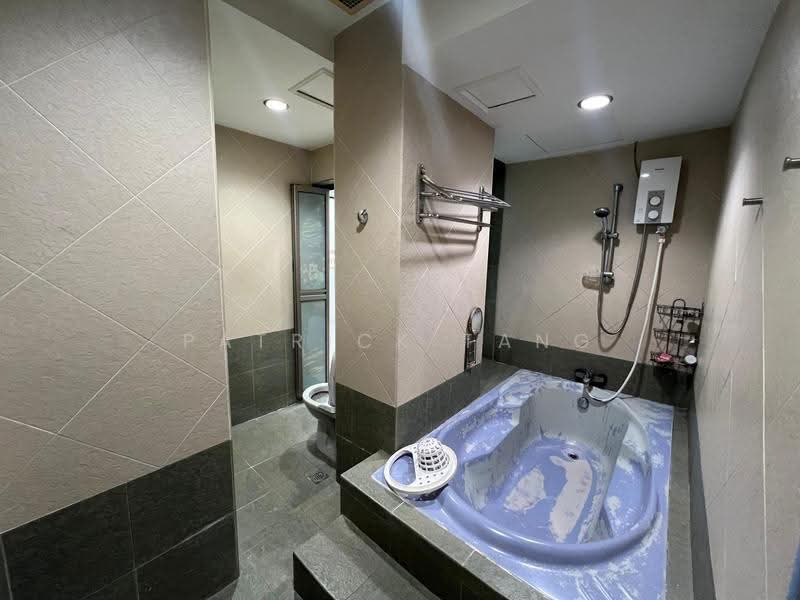 Apartment for Sale at Kingfisher Series - Patrick Tang - Bathroom - PropertyGuru.com.my