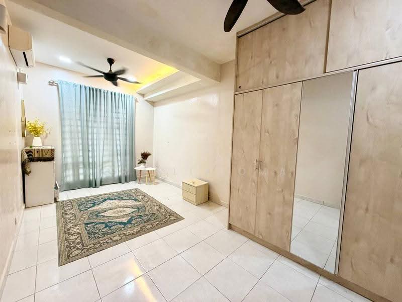 1-storey Terraced House for Sale in Klang (Selangor) - Nur Alia Omar - PropertyGuru.com.my