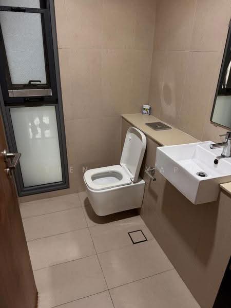 Kondominium untuk Disewa di The Fennel - Tien Ee Yap - Bathroom - PropertyGuru.com.my