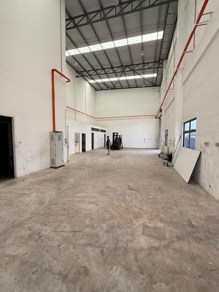 Cluster Factory for Rent in Eco Business Park 2 Senai (Senai) - Carson . - Interior - PropertyGuru.com.my