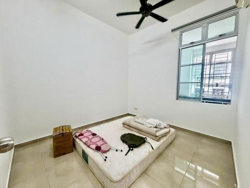 2-storey Terraced House for Sale in Taman Nusa Sentral (Iskandar Puteri (Nusajaya)) - Janice . - Bedroom - PropertyGuru.com.my