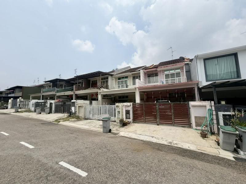 2-storey Terraced House for Sale in Taman Nusa Sentral (Iskandar Puteri (Nusajaya)) - Janice . - Exterior - PropertyGuru.com.my