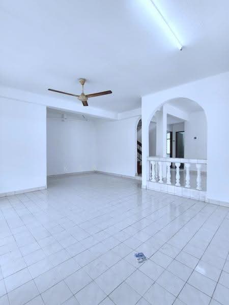 Semi-Detached House for Sale in Taman Bukit Kempas (Tampoi) - Karl Lim - Living Room - PropertyGuru.com.my