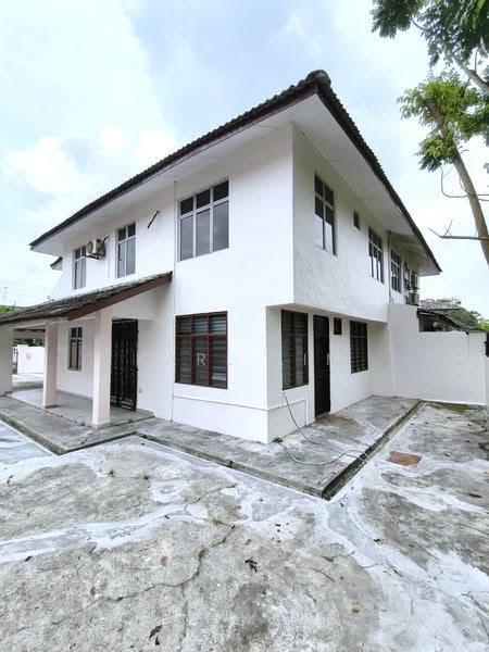 Semi-Detached House for Sale in Taman Bukit Kempas (Tampoi) - Karl Lim - Exterior - PropertyGuru.com.my