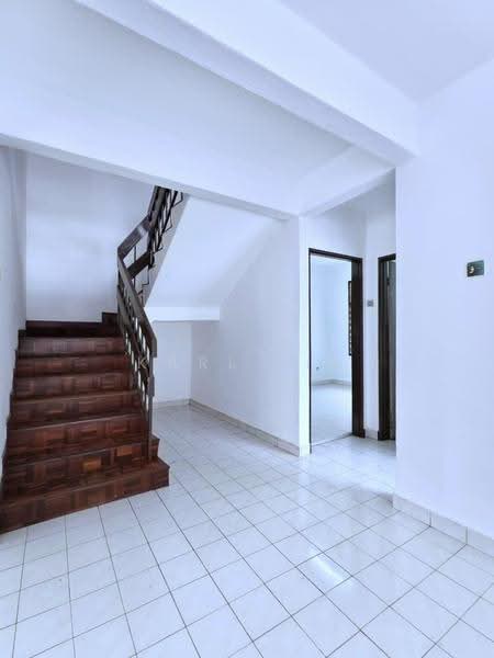 Semi-Detached House for Sale in Taman Bukit Kempas (Tampoi) - Karl Lim - Interior - PropertyGuru.com.my