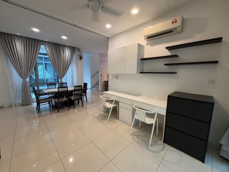 2-storey Terraced House for Rent in Setia Eco Glades (Cyberjaya) - Jeslyn Goh - Dining Room - PropertyGuru.com.my