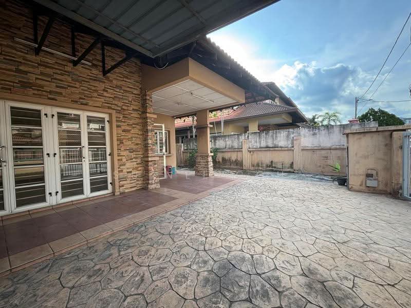 Semi-Detached House for Sale in Taman Usahawan (Kepong) - Su Nee Goh - PropertyGuru.com.my