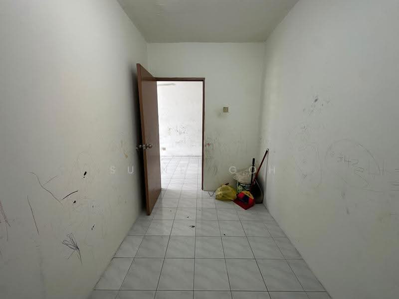 Rumah Flat untuk Dijual di Lestari Apartment - Su Nee Goh - Interior - PropertyGuru.com.my