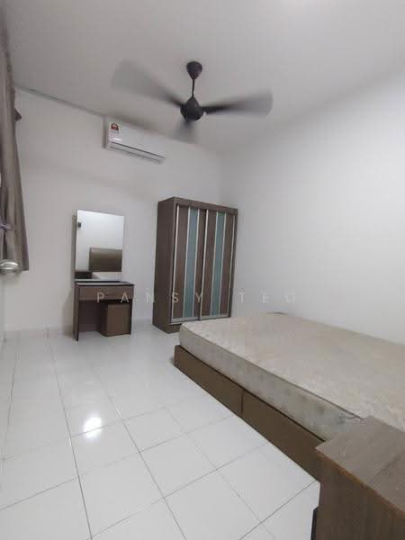 Pangsapuri untuk Dijual di Denai Nusantara Apartment - Pansy Teo - Bedroom - PropertyGuru.com.my