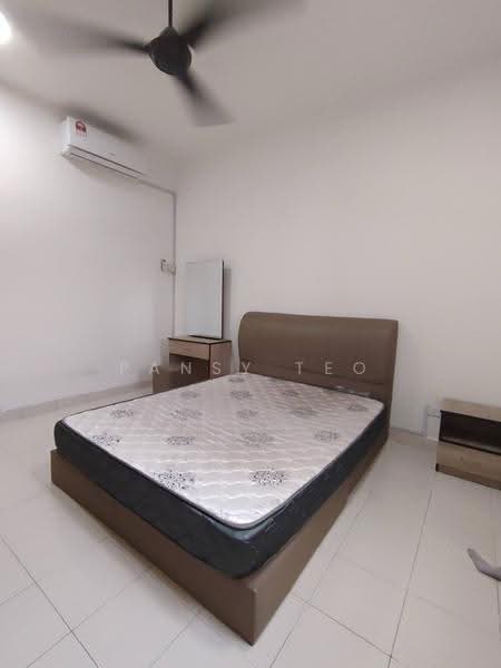 Pangsapuri untuk Dijual di Denai Nusantara Apartment - Pansy Teo - Bedroom - PropertyGuru.com.my
