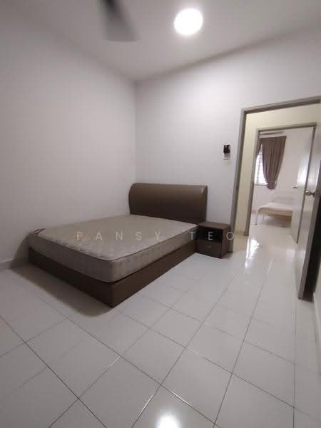 Pangsapuri untuk Dijual di Denai Nusantara Apartment - Pansy Teo - Bedroom - PropertyGuru.com.my