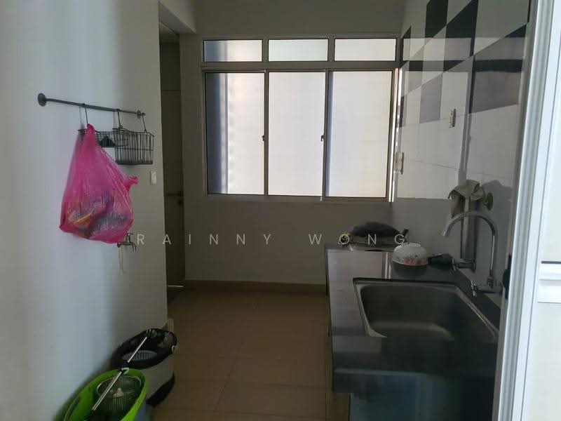 Kondominium untuk Disewa di Central Park condominium - Rainny Wong - Kitchen - PropertyGuru.com.my