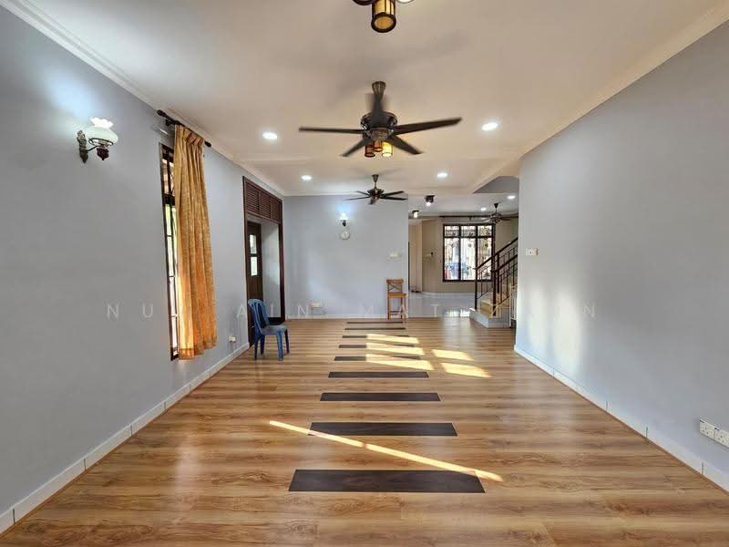 Rumah Teres 2-Tingkat untuk Dijual di Putrajaya (Putrajaya) - Nur Ain Mat Zain - Living Room - PropertyGuru.com.my