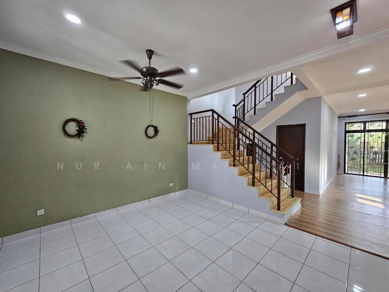 Rumah Teres 2-Tingkat untuk Dijual di Putrajaya (Putrajaya) - Nur Ain Mat Zain - Living Room - PropertyGuru.com.my