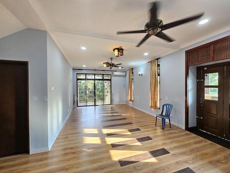 Rumah Teres 2-Tingkat untuk Dijual di Putrajaya (Putrajaya) - Nur Ain Mat Zain - Living Room - PropertyGuru.com.my
