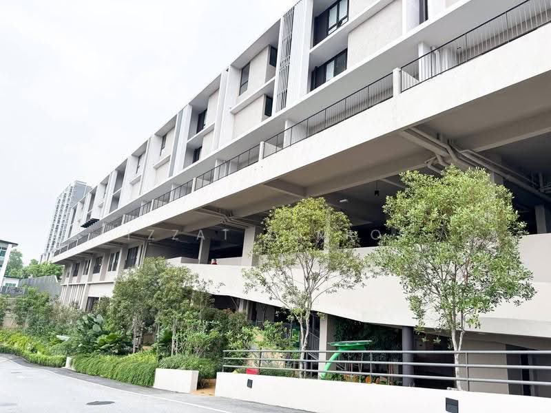 Rumah Teres 3-Tingkat untuk Dijual di Taman Melawati (Ulu Kelang) - Izzat Zamros - Exterior - PropertyGuru.com.my
