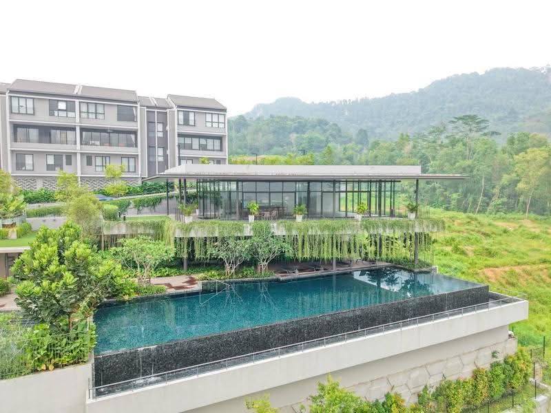 Rumah Teres 3-Tingkat untuk Dijual di Taman Melawati (Ulu Kelang) - Izzat Zamros - Exterior - PropertyGuru.com.my